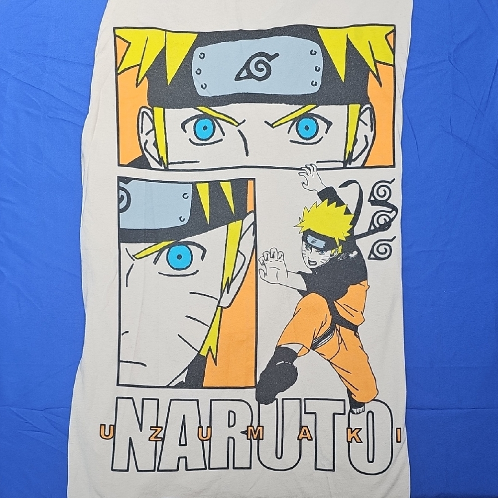 Old Navy Naruto Grpahic T-Shirt